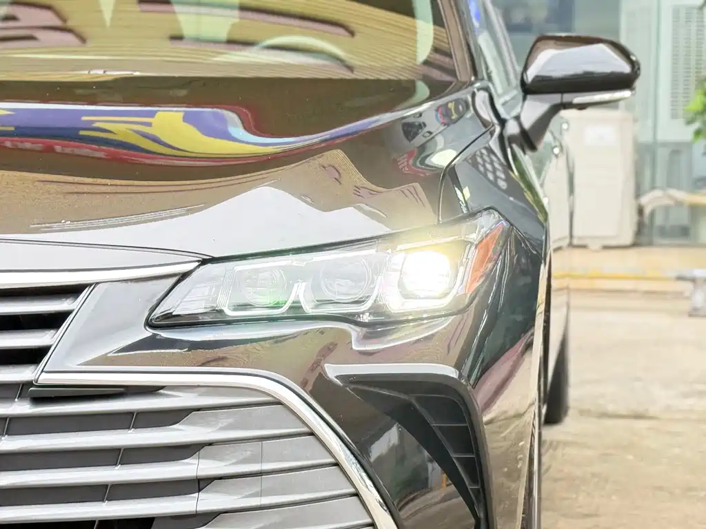 Toyota Avalon 2020 — фото 12