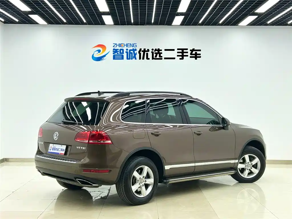 Volkswagen Touareg 2014 — фото 19