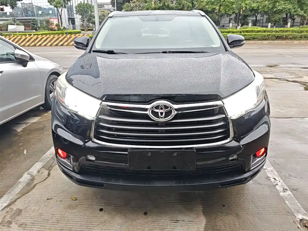 Toyota Highlander 2016 — фото 3