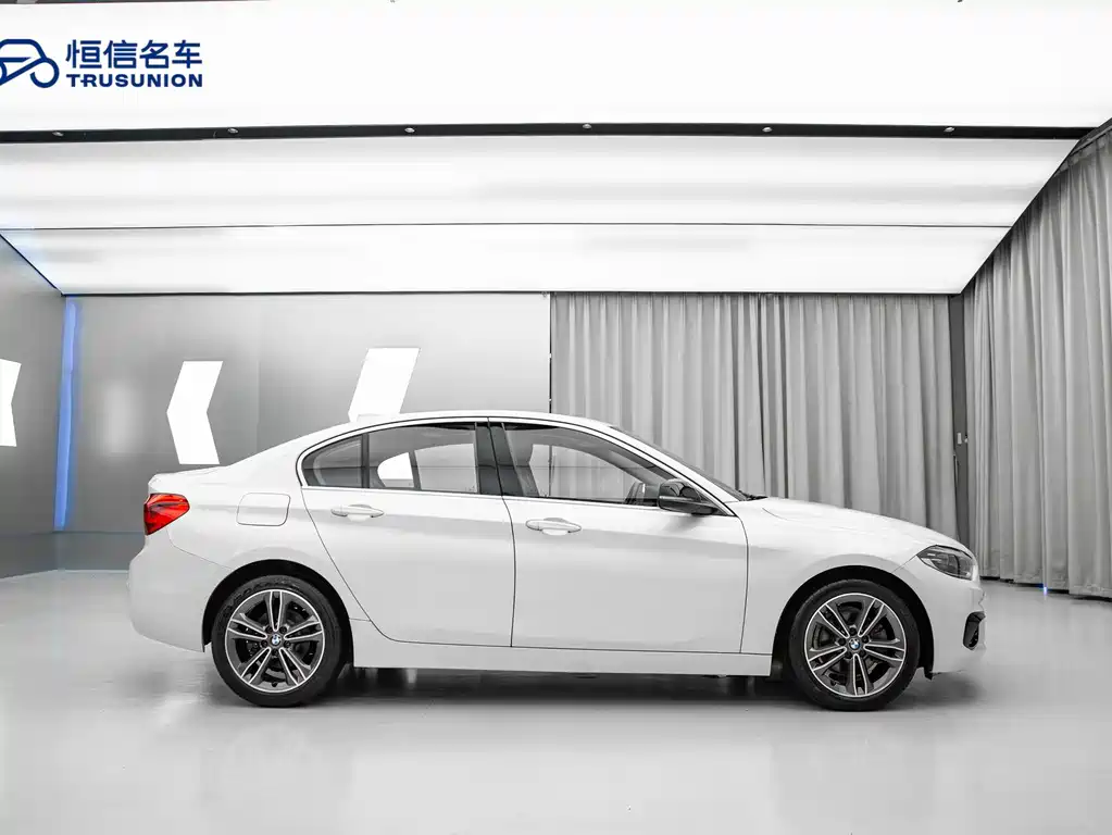 BMW 1 Series 2019