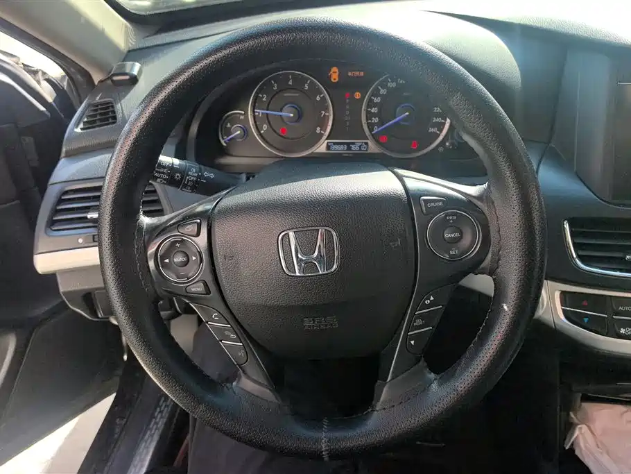 Honda Crosstour 2014 — фото 15