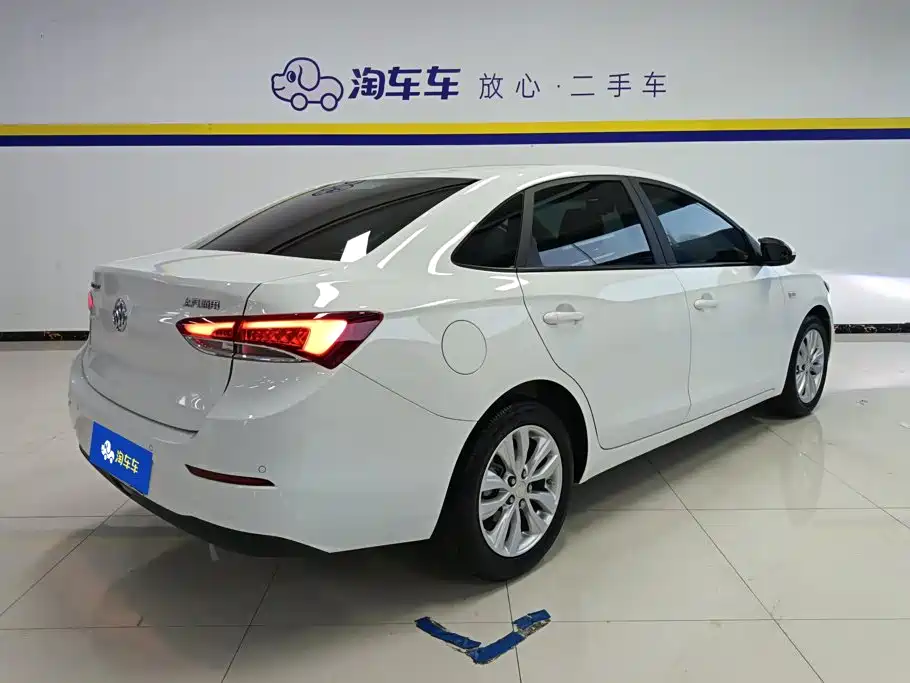 Buick Excelle GT 2022 — фото 3