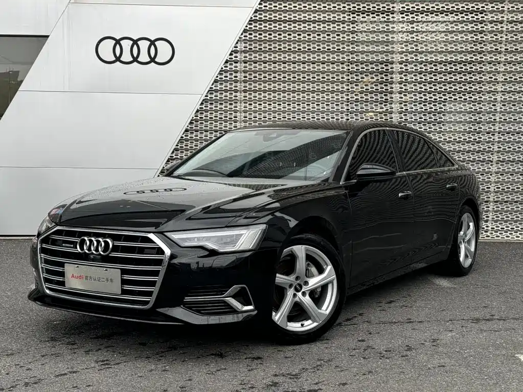 Audi A6L 2023 — фото 1