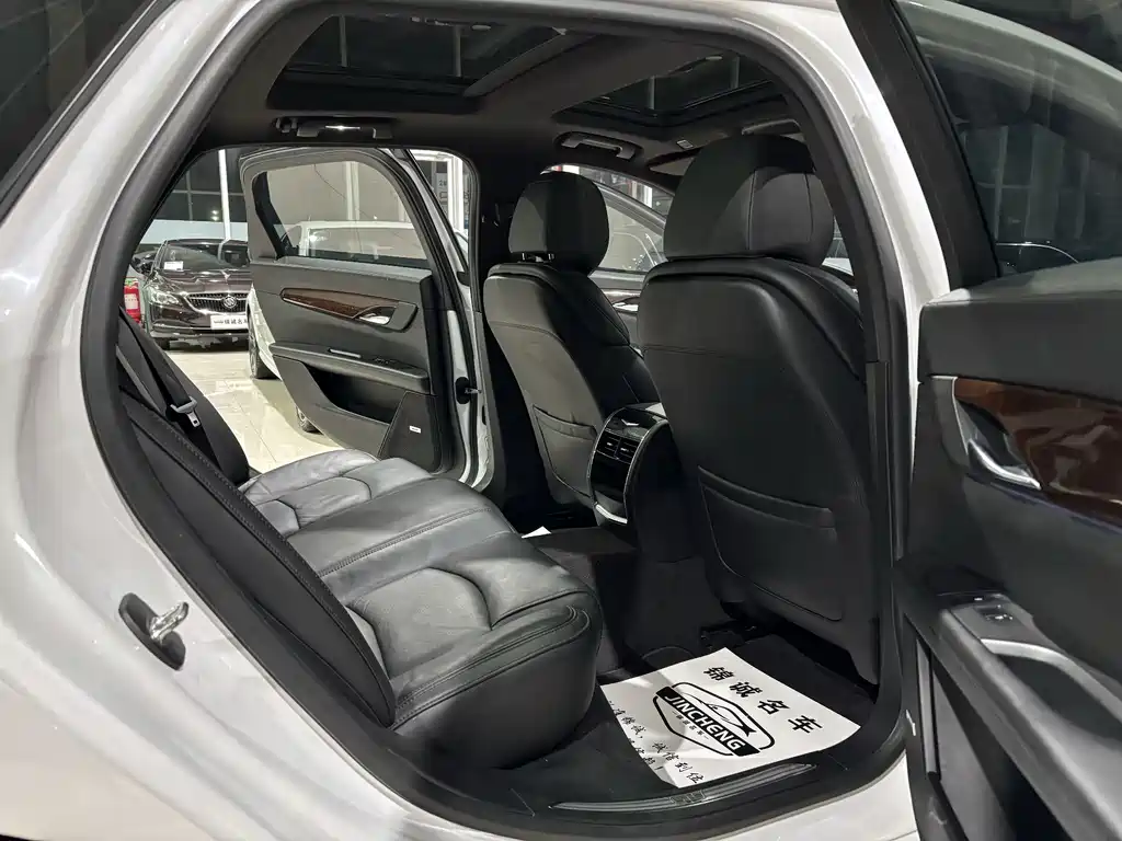 Cadillac CT6 2020 — фото 10