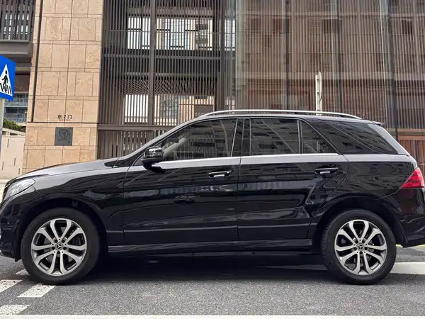 Mercedes-Benz GLE 2017
