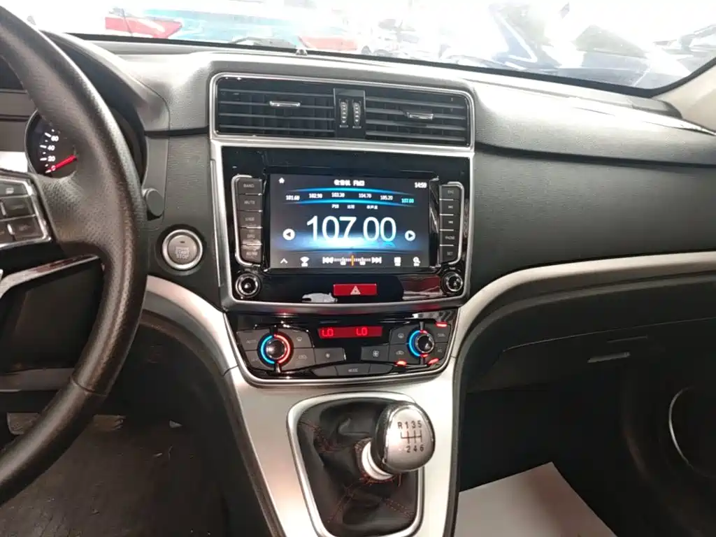 Haval M6 2020 — фото 13