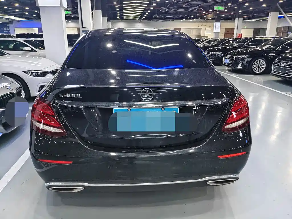 Mercedes-Benz E-Class 2020 — фото 14