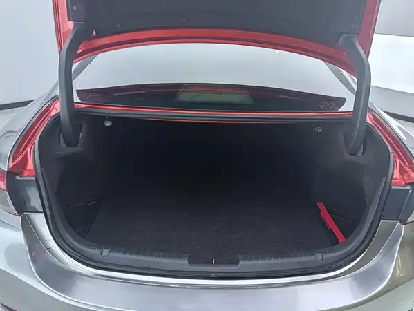 Mazda Atenza 2018