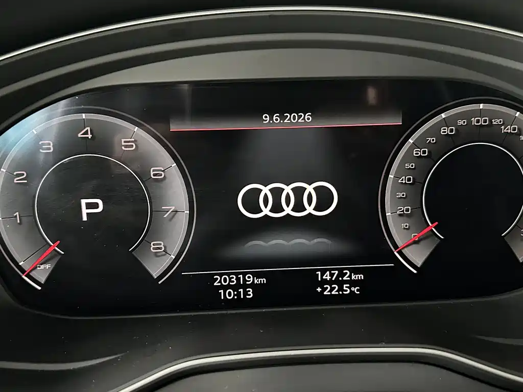 Audi Q5L 2024 — фото 10