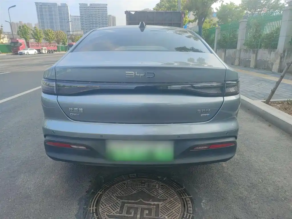 BYD Seal 05 DM-i 2025 — фото 6
