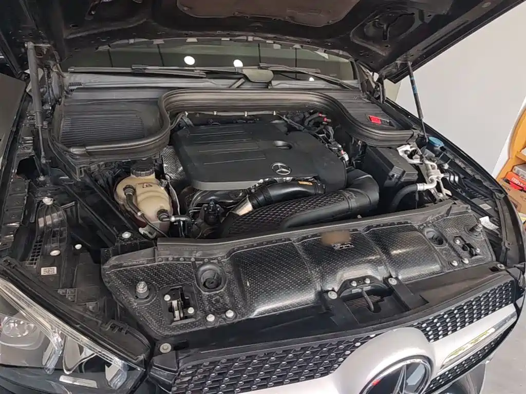 Mercedes-Benz GLE 2020 — фото 20