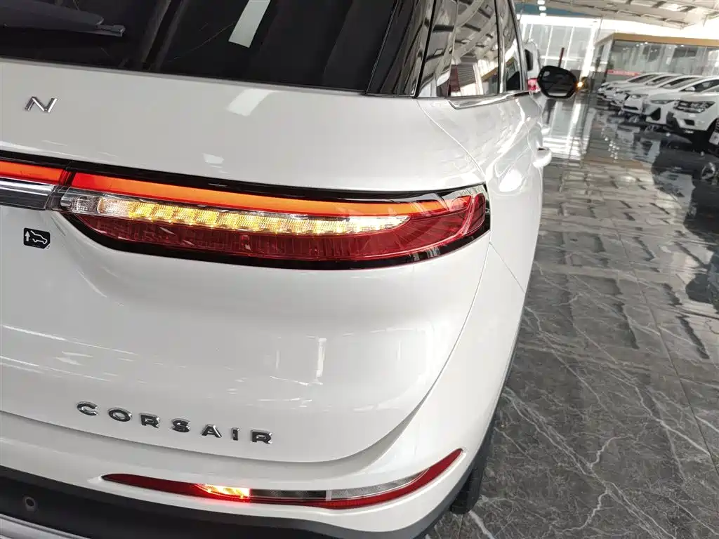 Lincoln Corsair 2022 — фото 24