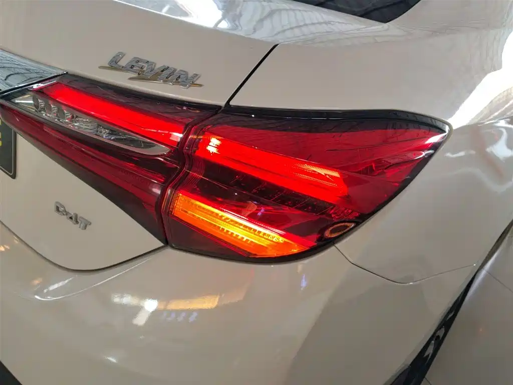 Toyota Levin 2018 — фото 8
