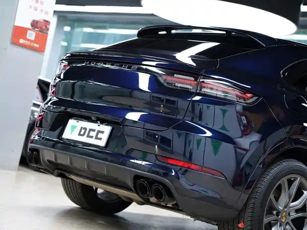 Porsche Cayenne 2022