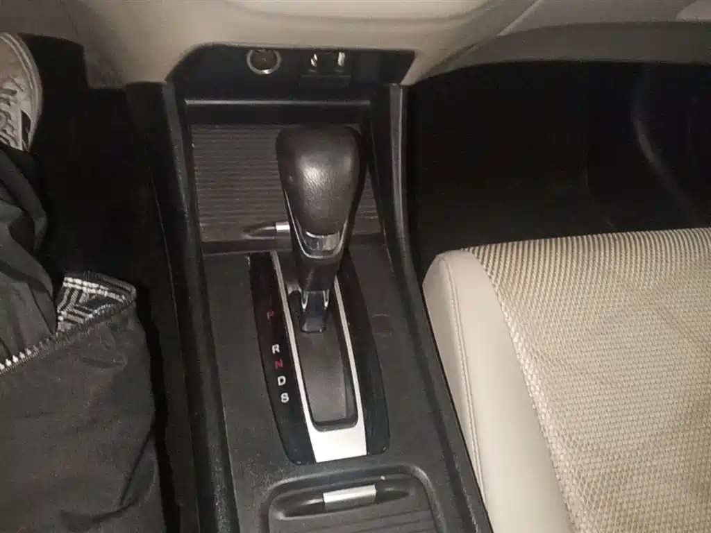 Honda Jade 2014 — фото 14