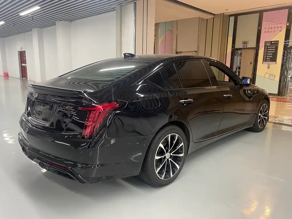 Cadillac CT5 2023 — фото 21