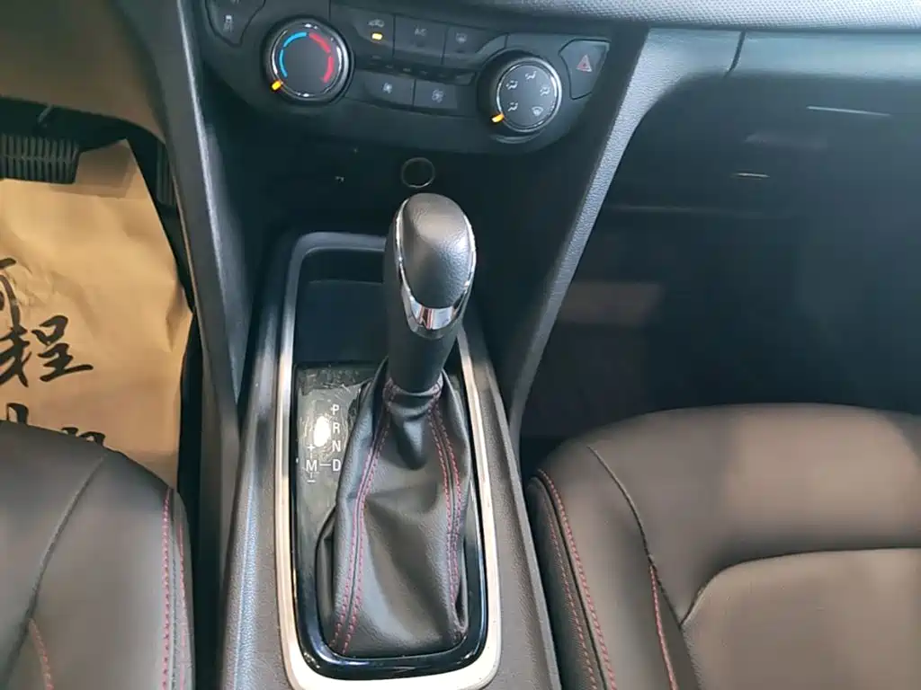 Chevrolet Cruze 2021 — фото 14