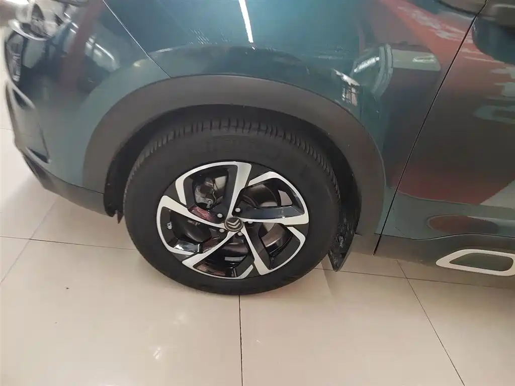 Citroen C5 AIRCROSS 2018 — фото 23