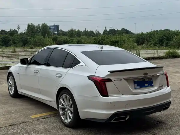 Cadillac CT5 2023