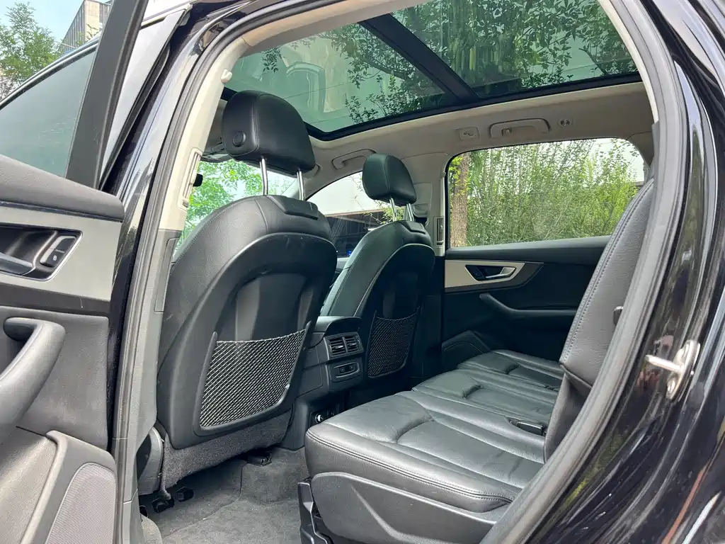 Audi Q7 2018 — фото 4