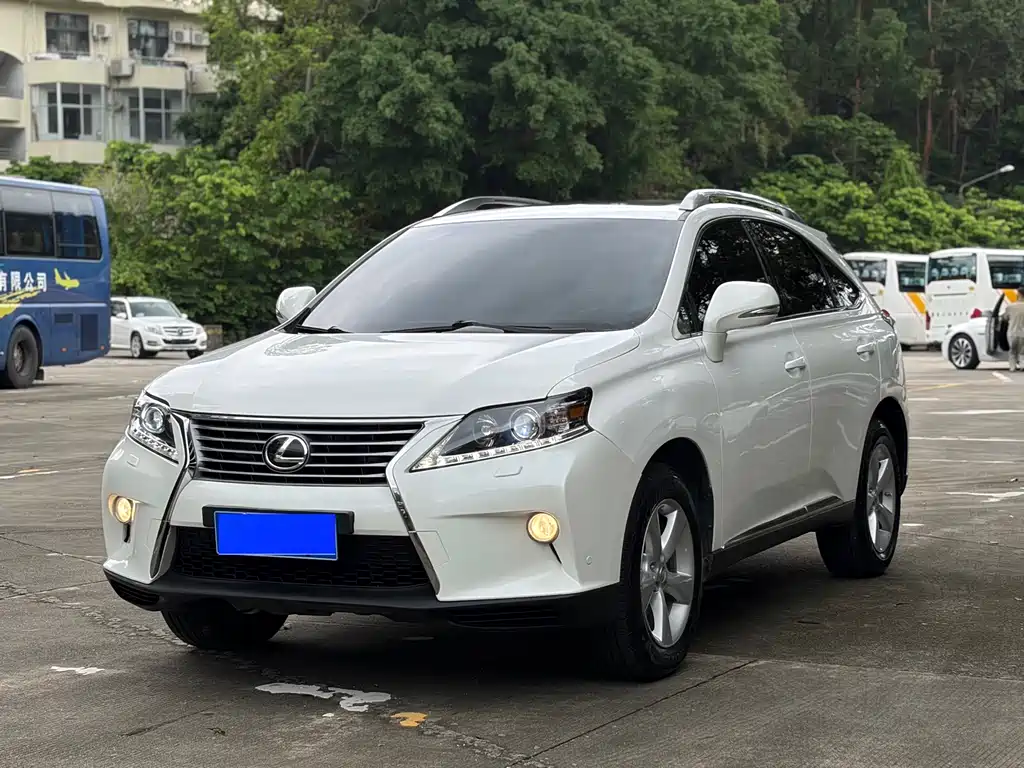 Lexus RX Classic 2012 — фото 1