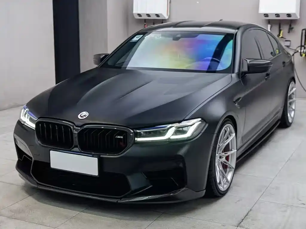 BMW M5 2021