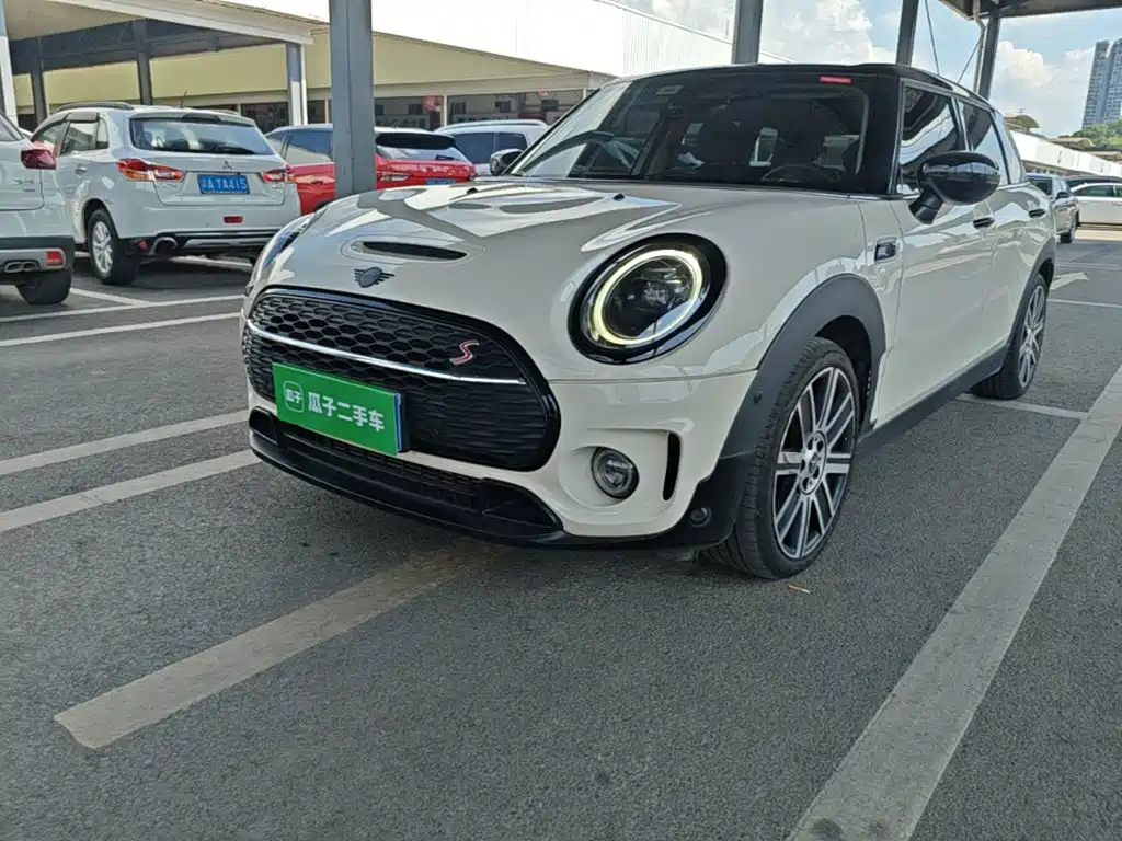 MINI Clubman 2021 — фото 18