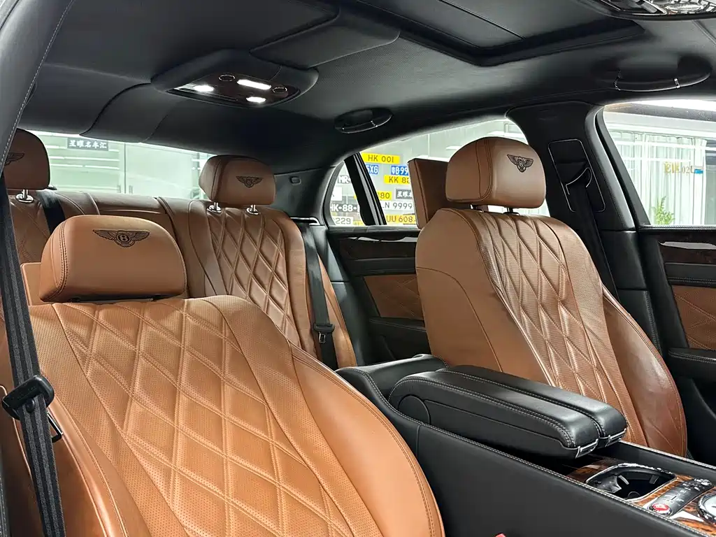 Bentley Flying Spur 2014 — фото 10