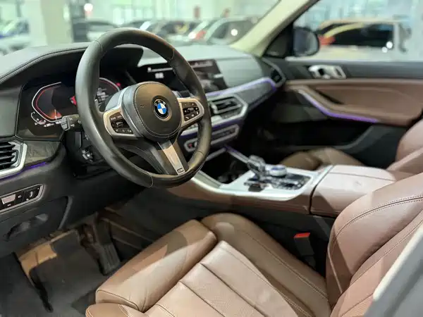 BMW X5 2022