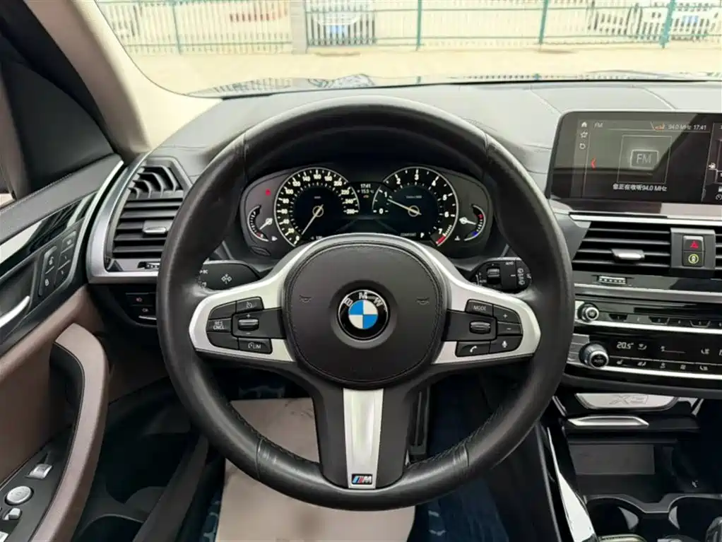 BMW X3 2019 — фото 9