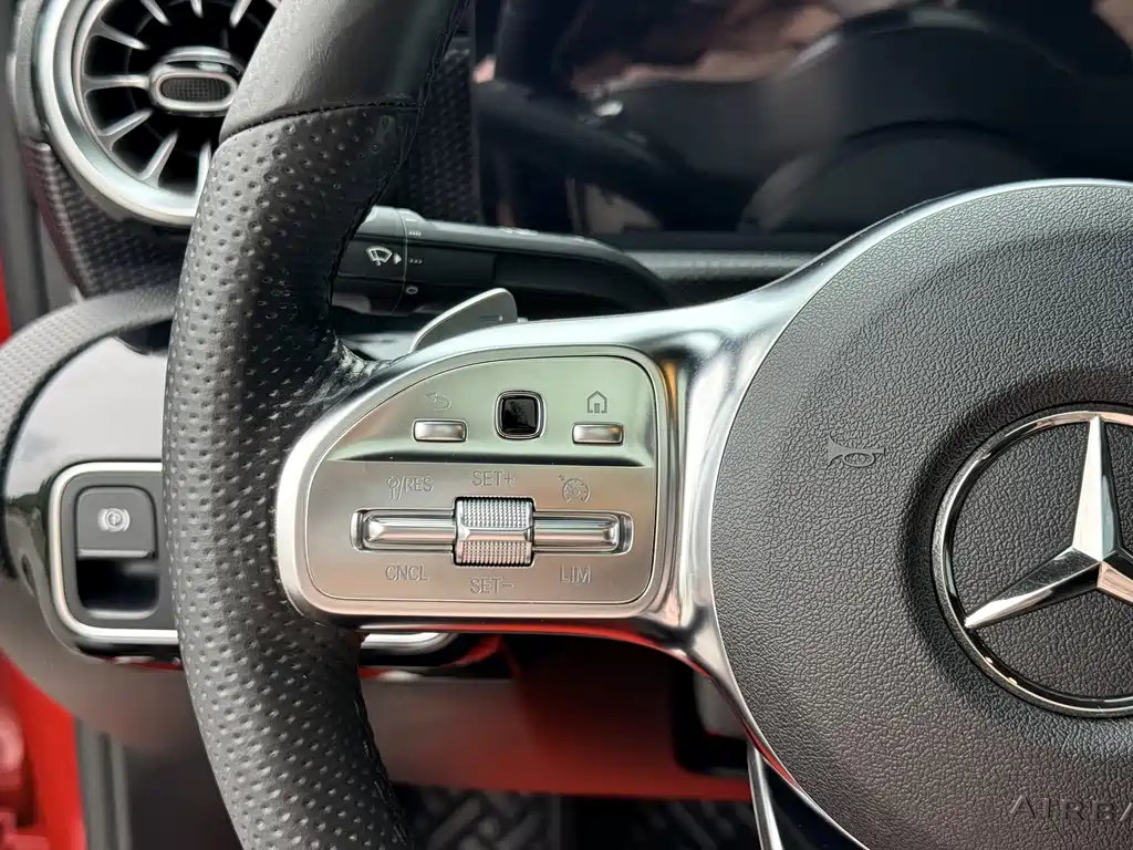 Mercedes-Benz A-Class 2022 — фото 16