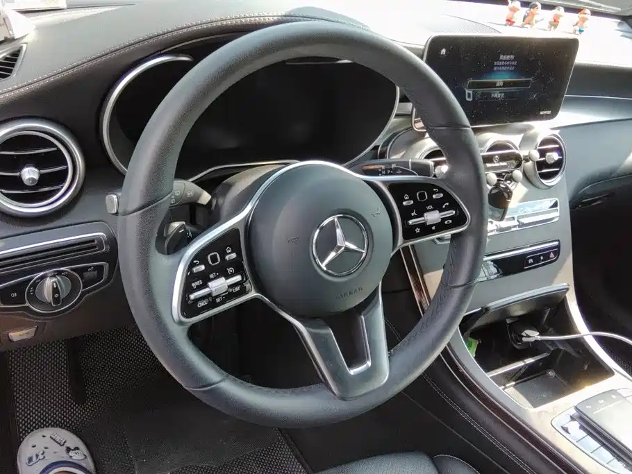 Mercedes-Benz GLC 2021 — фото 15