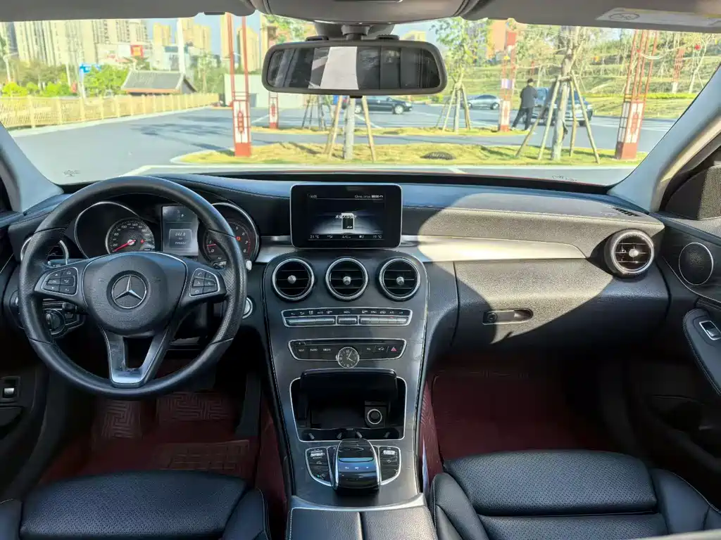 Mercedes-Benz C-Class 2017 — фото 6