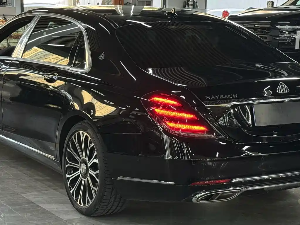 Mercedes-Benz Maybach S-Class 2021