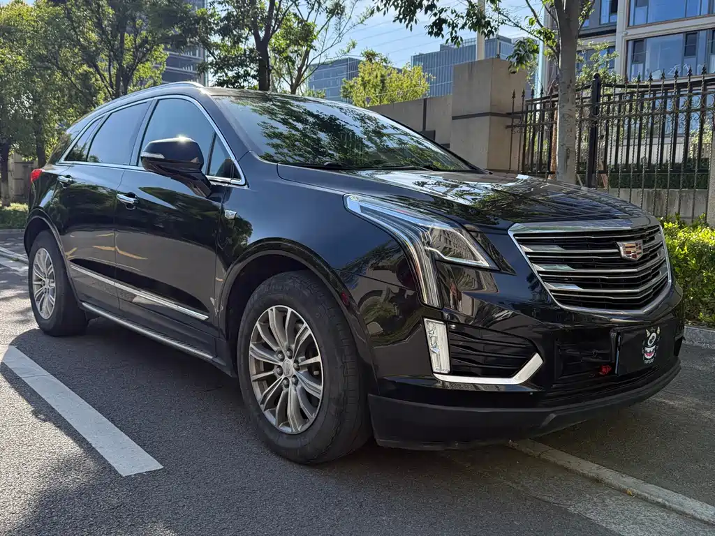 Cadillac XT5 2018 — фото 3