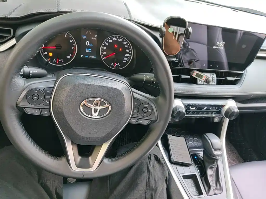 Toyota Wildlander 2024 — фото 10