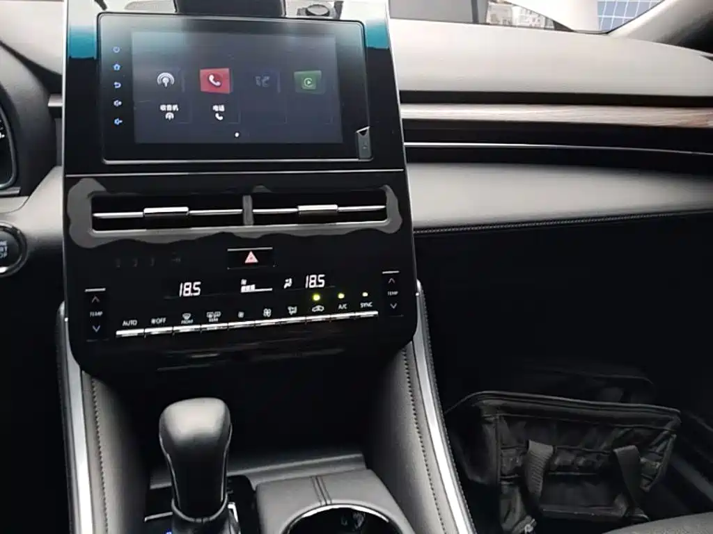 Toyota Avalon 2024 — фото 10