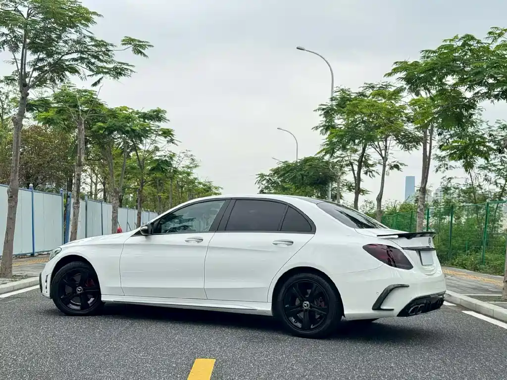 Mercedes-Benz C-Class 2019 — фото 9
