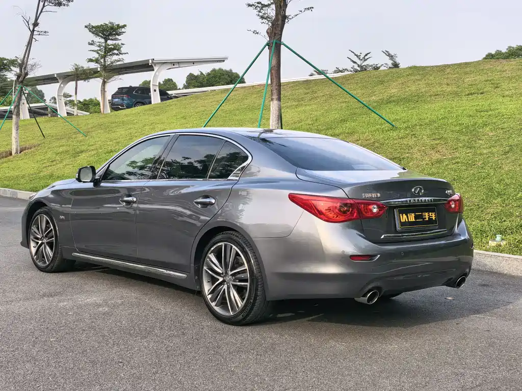 Infiniti Q50L 2015 — фото 15