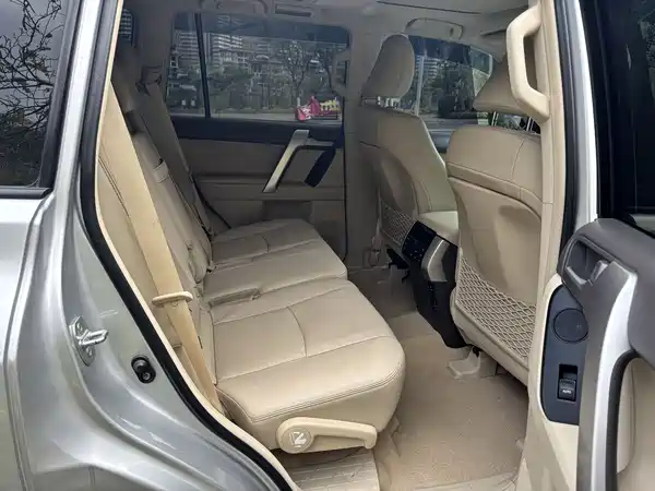 Toyota Prado 2018