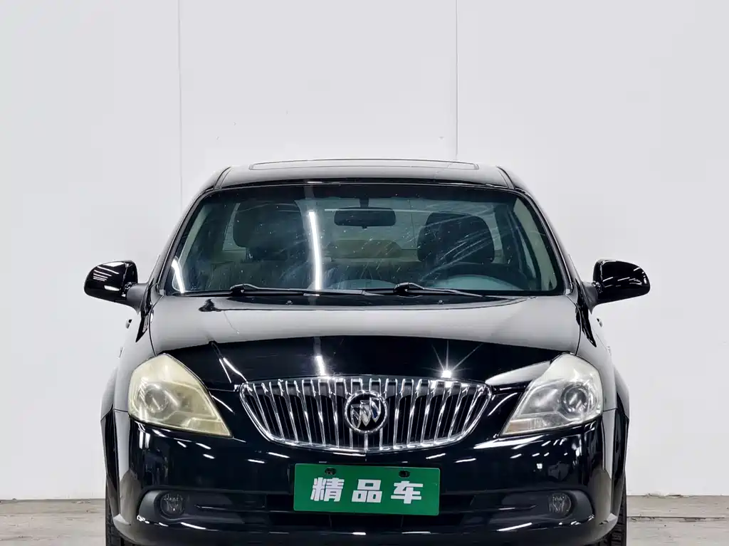 Buick Excelle 2013 — фото 2