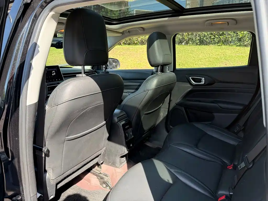 Jeep Compass 2021 — фото 11