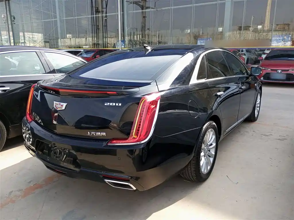 Cadillac XTS 2018 — фото 7
