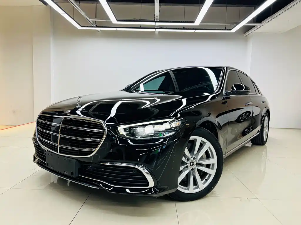 Mercedes-Benz S-Class 2022 — фото 1