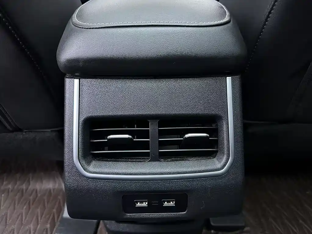 Haval H6 2022 — фото 20