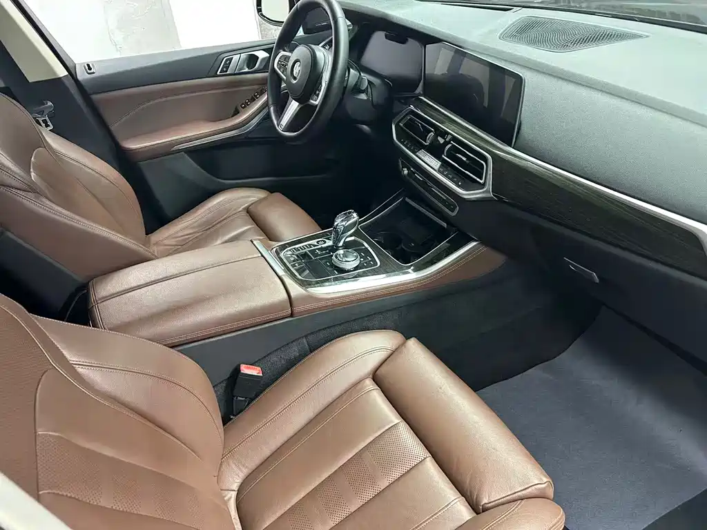 BMW X5 2019