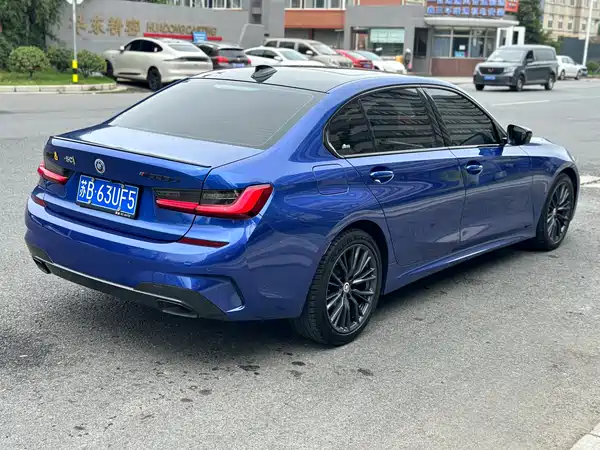 BMW 3 Series 2021