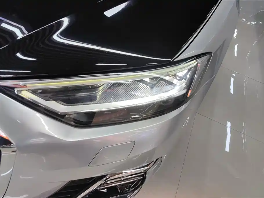 Audi A8 2019
