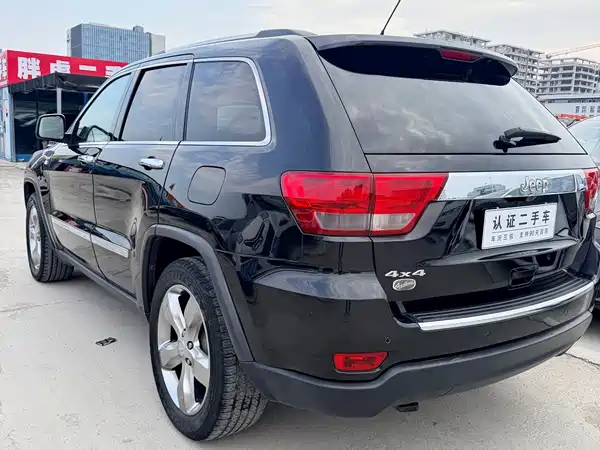 Jeep Grand Cherokee 2012