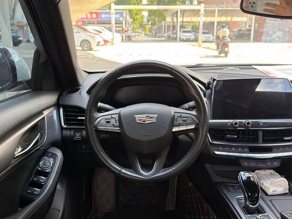 Cadillac CT5 2021 — фото 10